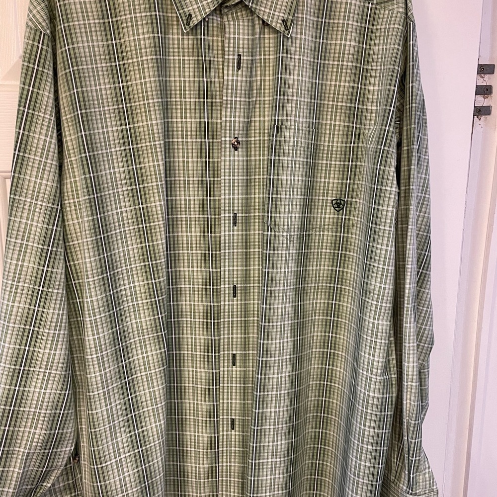 Ariat dress shirt